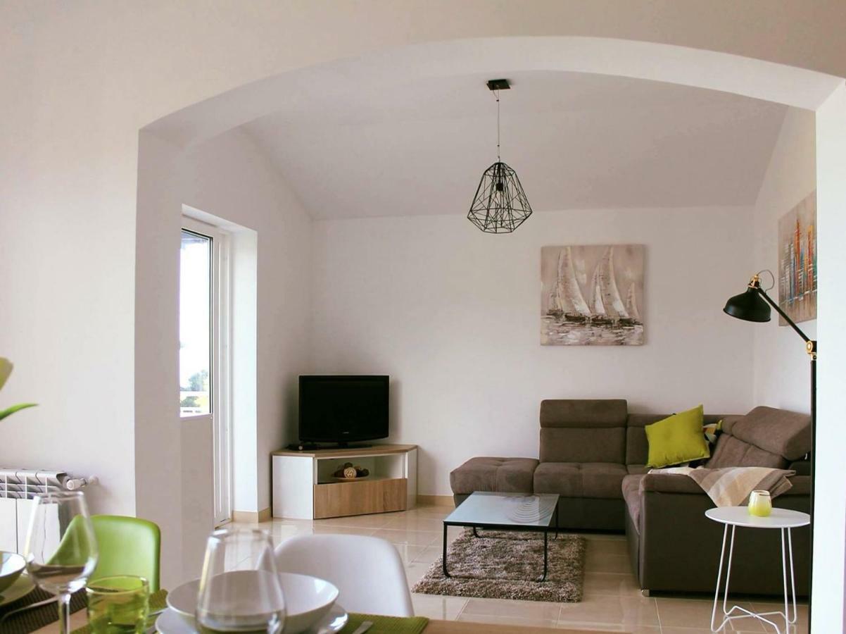 Apartman Ruza 2 Opric المظهر الخارجي الصورة